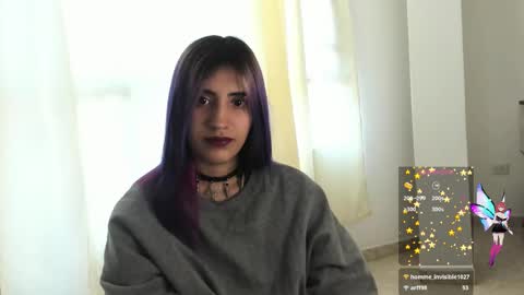 Snapshot of minefoxy2 chatting on 12/12/24, 11:50 Amber online show from 12/12/24, 11:50