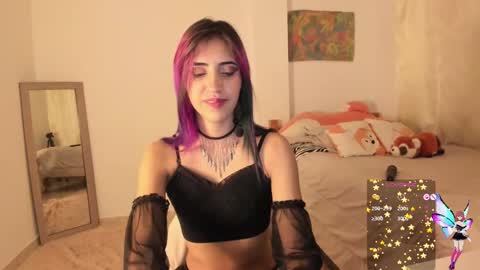 Snapshot of minefoxy2 chatting on 01/14/25, 08:52 Amber online show from 01/14/25, 08:52