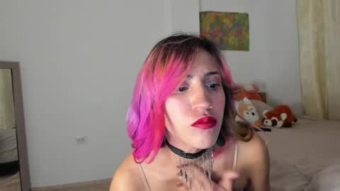 Snapshot of minefoxy2 chatting on 01/30/25, 08:43 Amber online show from 01/30/25, 08:43