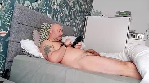 Snapshot of minge68 chatting on 03/28/26, 10:59 minge68 online show from 03/28/26, 10:59