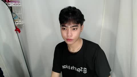 mingkla_man online show from 06/07/26, 11:25