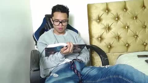 Minho Reyes online show from 11/29/25, 05:05