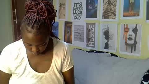 Snapshot of mini_karee chatting on 03/24/26, 07:57 mini_karee online show from 03/24/26, 07:57