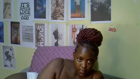 Snapshot of mini_karee chatting on 04/09/26, 11:59 mini_karee online show from 04/09/26, 11:59
