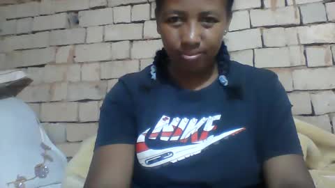 Minie4Tina online show from 01/01/25, 06:58