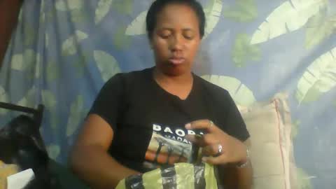 Minie4Tina online show from 02/13/25, 07:13