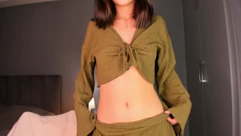 minnie_jin online show from 01/15/25, 02:35