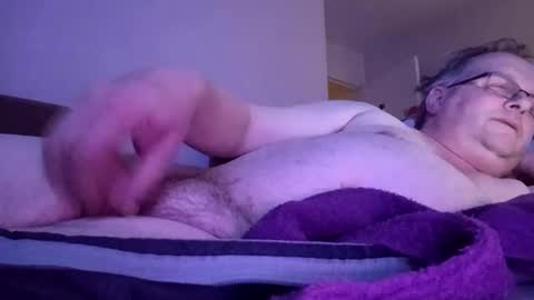 Stephano online show from 02/19/25, 08:20