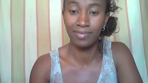 minouch211907 online show from 02/18/25, 06:15