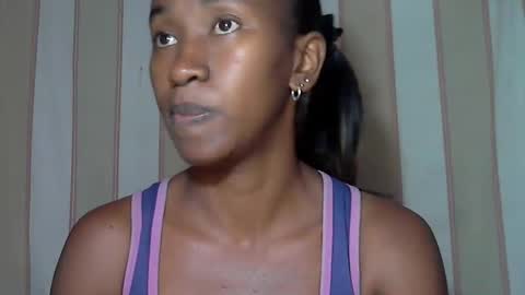 minouch211907 online show from 02/26/25, 03:10