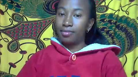 minouch211907 online show from 10/02/25, 03:13