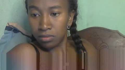minouch211907 online show from 05/26/26, 07:21