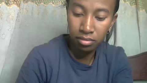 minouch211907 online show from 06/06/26, 11:42