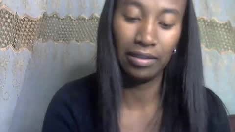 minouch211907 online show from 06/08/26, 04:18