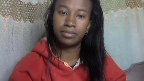 minouch211907 online show from 06/15/26, 03:09