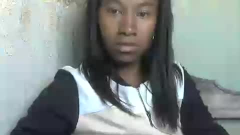 minouch211907 online show from 06/17/26, 01:52