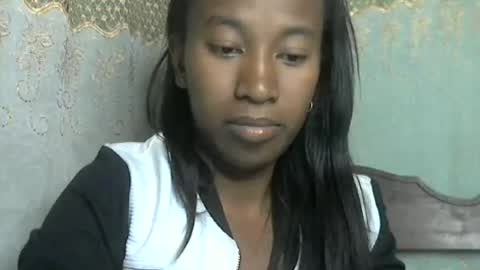 minouch211907 online show from 06/21/26, 12:46
