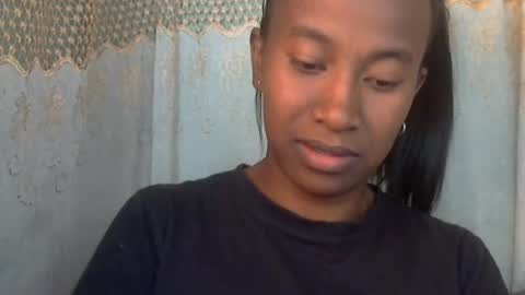 minouch211907 online show from 06/28/26, 12:55