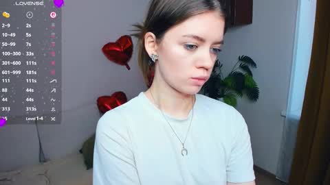 Snapshot of mintykisss chatting on 02/18/26, 07:15 Linda online show from 02/18/26, 07:15