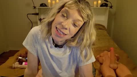 Snapshot of minxtessarae chatting on 05/02/26, 04:23 Tessa Rae online show from 05/02/26, 04:23