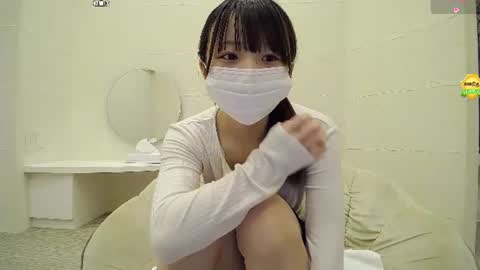 Snapshot of mionaxx chatting on 07/01/26, 04:07 mionaxx online show from 07/01/26, 04:07
