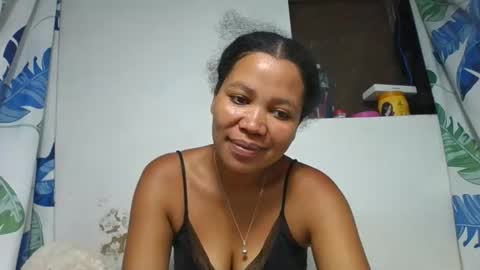 miora620846 online show from 03/25/26, 07:47