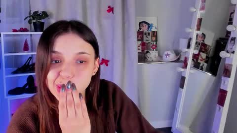 Snapshot of mipsymipson chatting on 01/07/26, 10:18 NEXT STREAM NOVEMBER 27282930 online show from 01/07/26, 10:18