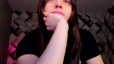 Snapshot of mipsymipson chatting on 02/20/26, 07:32 NEXT STREAM NOVEMBER 27282930 online show from 02/20/26, 07:32