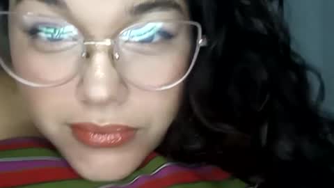 Snapshot of mira_cherry chatting on 10/02/25, 12:01 mira_cherry online show from 10/02/25, 12:01