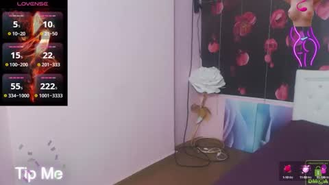 mira_cle_ online show from 10/10/25, 08:46