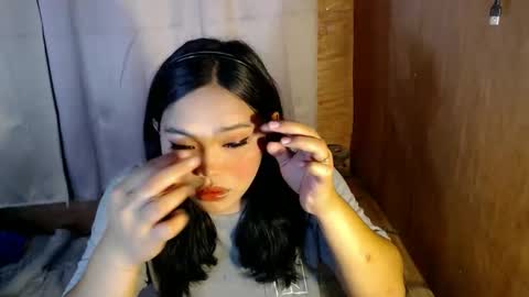 Mira Bella online show from 11/29/25, 01:19