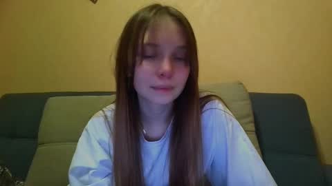 Snapshot of mira_princess chatting on 04/30/26, 05:52 MIRAcle online show from 04/30/26, 05:52