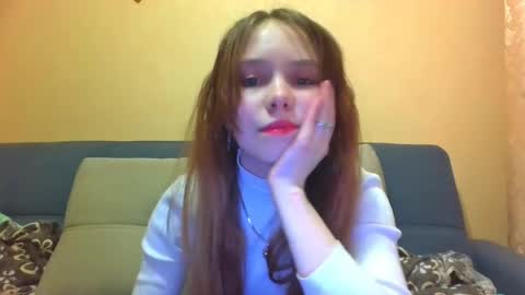 Snapshot of mira_princess chatting on 05/05/26, 04:59 MIRAcle online show from 05/05/26, 04:59