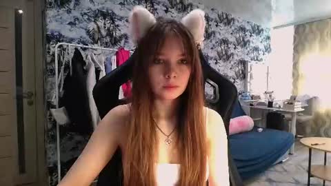Snapshot of mira_princess chatting on 07/23/26, 10:13 MIRAcle online show from 07/23/26, 10:13