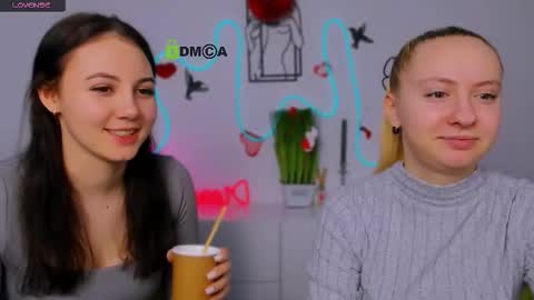 Snapshot of mira_vibe chatting on 02/23/26, 06:00 Mira online show from 02/23/26, 06:00