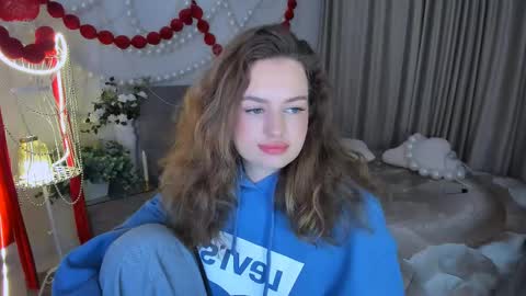 Emma online show from 05/09/26, 04:56