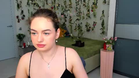 Emma online show from 06/21/26, 10:40