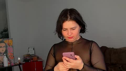 Snapshot of miradiaz chatting on 04/11/26, 10:08 Meera online show from 04/11/26, 10:08