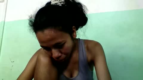 mirah881 online show from 11/06/25, 08:04