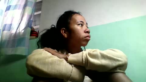 mirah881 online show from 12/17/25, 05:13