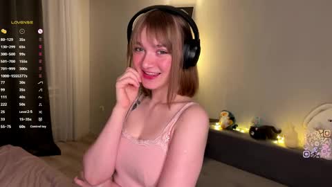 Mira online show from 04/26/26, 08:17