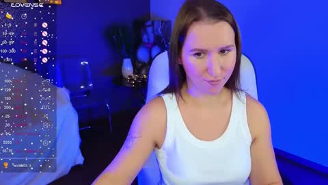 Snapshot of miralush chatting on 10/06/25, 12:13 Mira online show from 10/06/25, 12:13