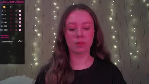 Kira online show from 12/31/24, 10:48