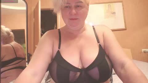 Miranda online show from 06/07/26, 03:27