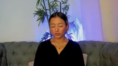 Miranda online show from 12/15/25, 12:53