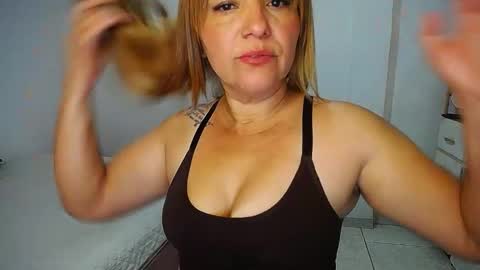 Snapshot of miranda_zacky chatting on 03/20/26, 10:14 Miranda Indep Model Thank you very much for all your support online show from 03/20/26, 10:14