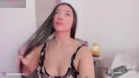 Snapshot of mirandajohnson_ chatting on 11/16/25, 02:33 Miranda online show from 11/16/25, 02:33