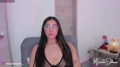 Snapshot of mirandajohnson_ chatting on 11/21/25, 12:04 Miranda online show from 11/21/25, 12:04