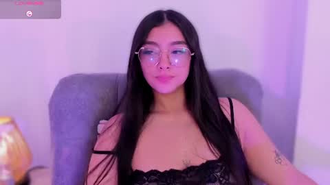 Snapshot of mirandajohnson_ chatting on 07/24/26, 03:32 Miranda online show from 07/24/26, 03:32