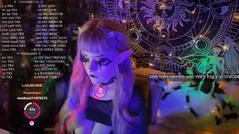 Snapshot of mirareed chatting on 10/09/25, 06:11 mirareed online show from 10/09/25, 06:11